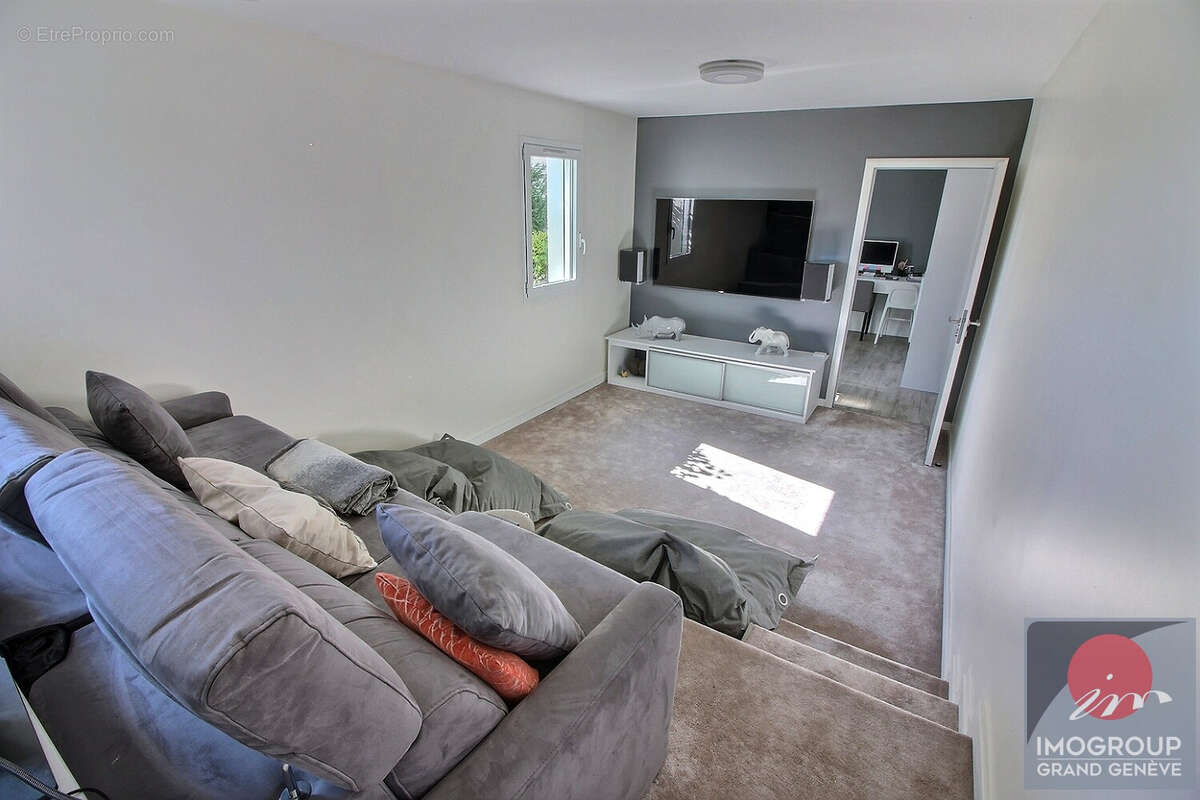 Maison à ANTHY-SUR-LEMAN