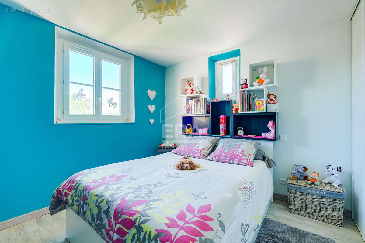 Appartement à MALLEMORT