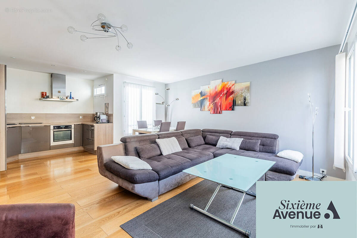 Appartement à CHILLY-MAZARIN