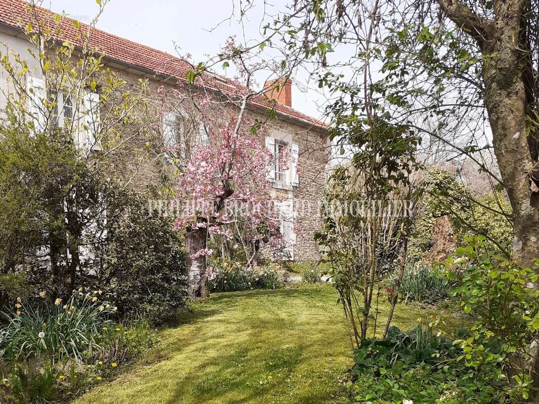 Maison à SAINTE-HERMINE