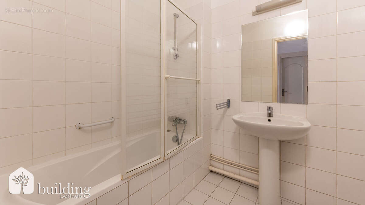 Appartement à LEVALLOIS-PERRET