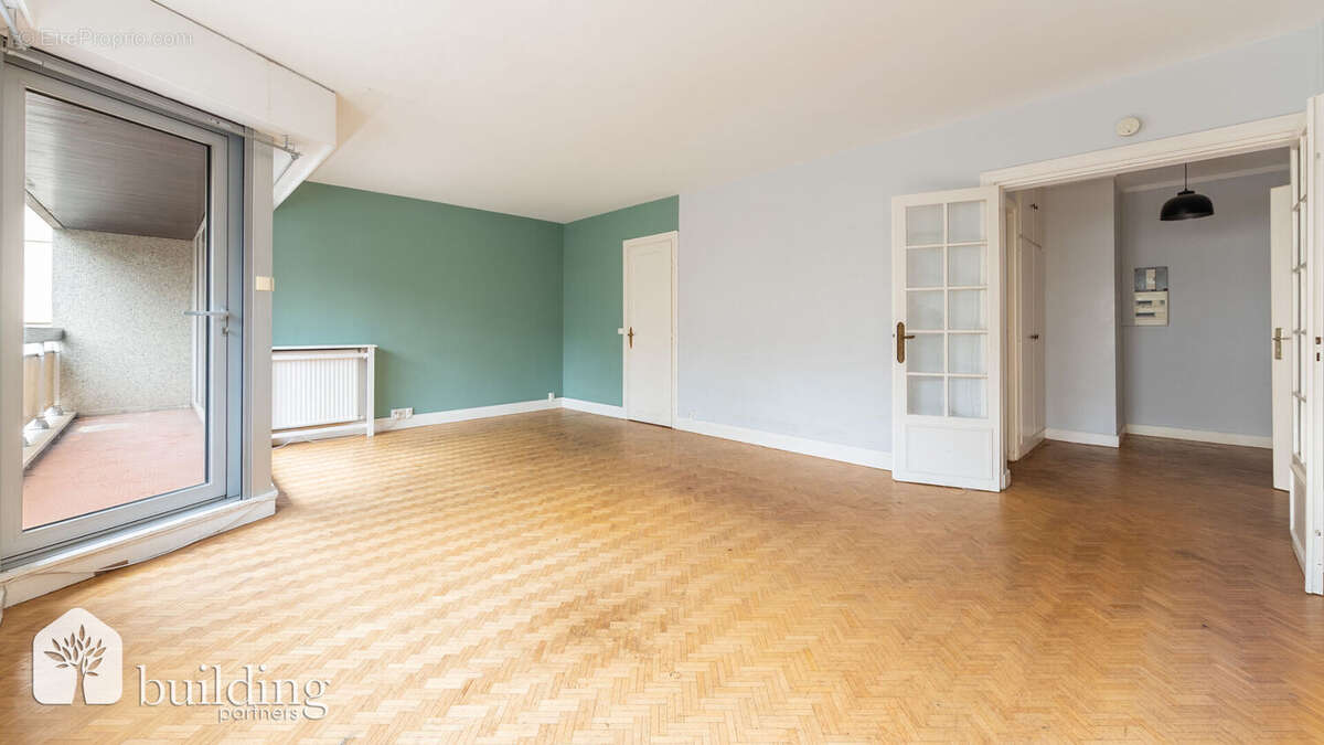 Appartement à LEVALLOIS-PERRET