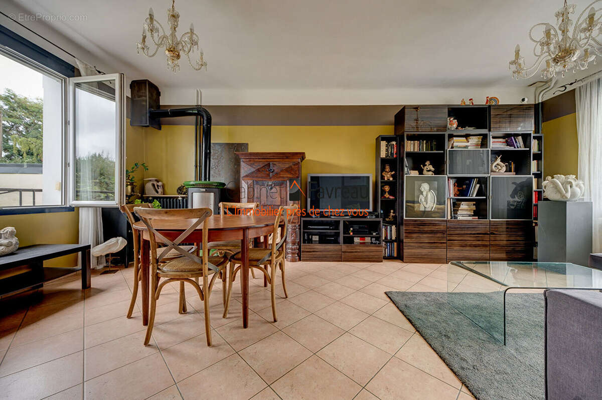 Maison à L&#039;HAY-LES-ROSES