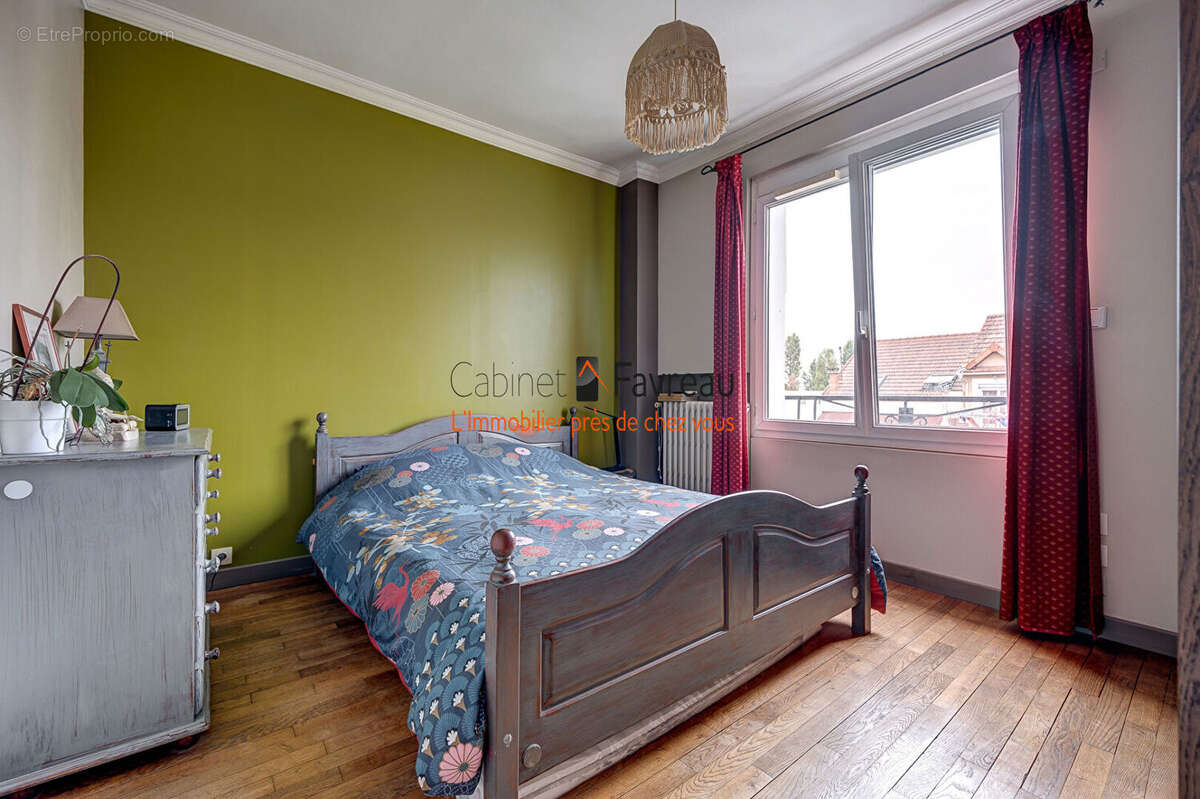 Maison à L&#039;HAY-LES-ROSES