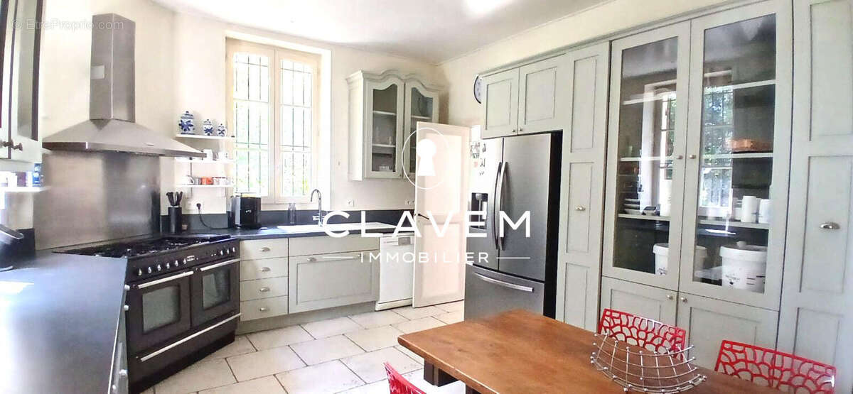 Maison à PINEUILH