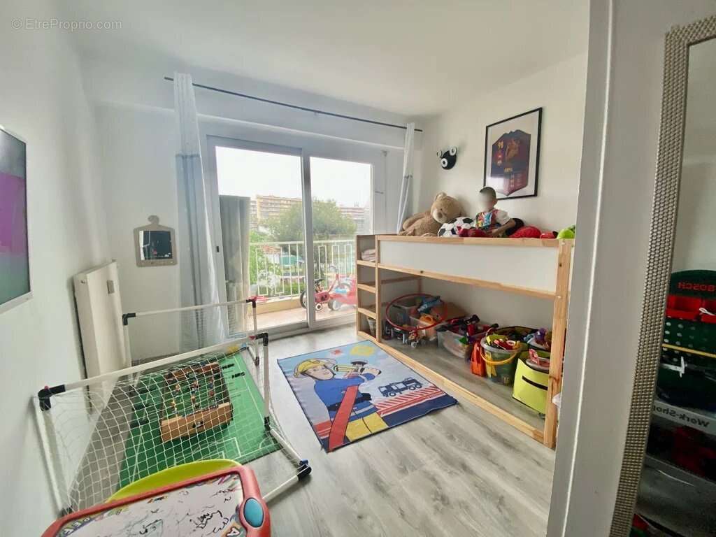 Appartement à CAGNES-SUR-MER
