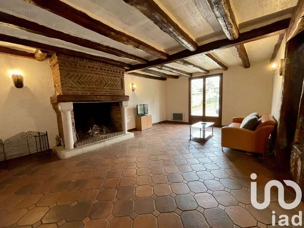 Photo 3 - Maison à SAINT-GERMAIN-LES-ARPAJON