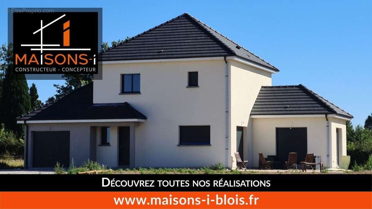 Terrain à MONTOIRE-SUR-LE-LOIR