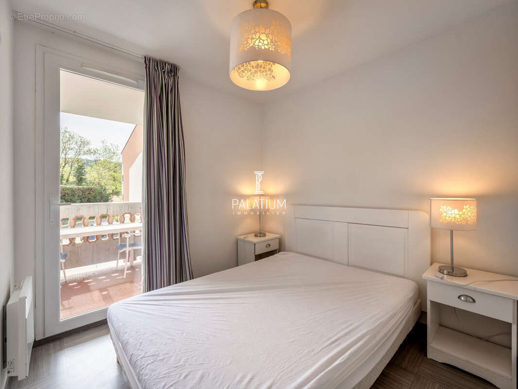 Appartement à GREOUX-LES-BAINS