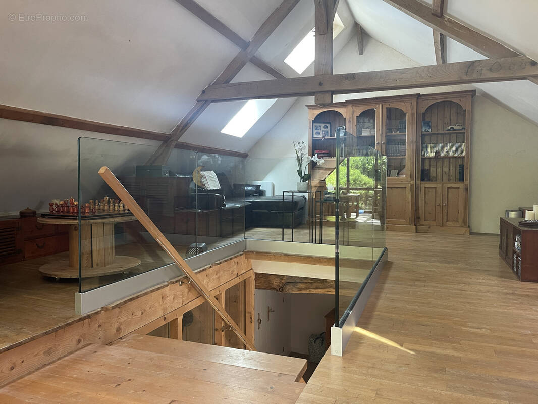 Maison à DUN-LE-PALESTEL