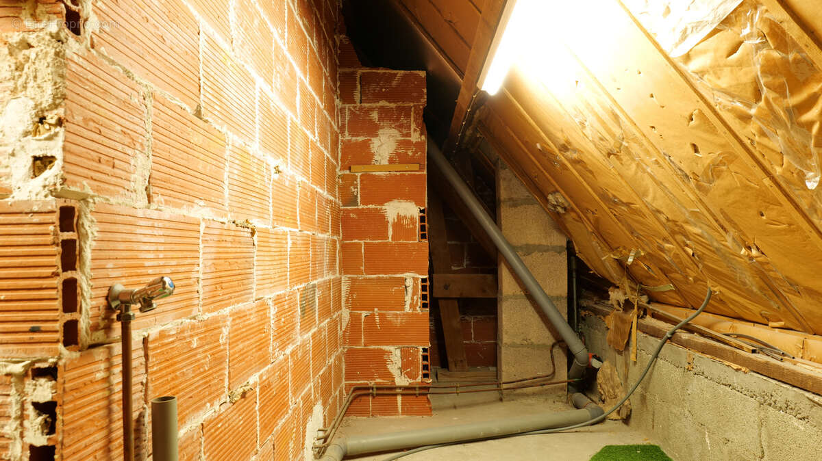 Appartement à CORMELLES-LE-ROYAL