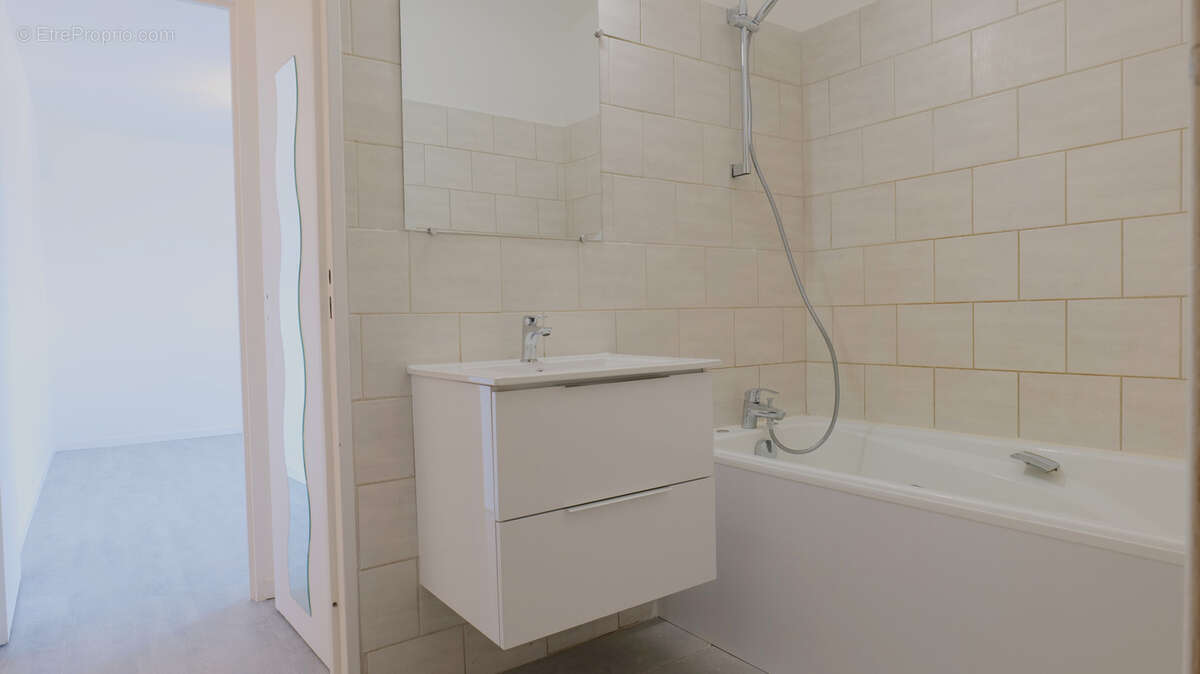 Appartement à CORMELLES-LE-ROYAL