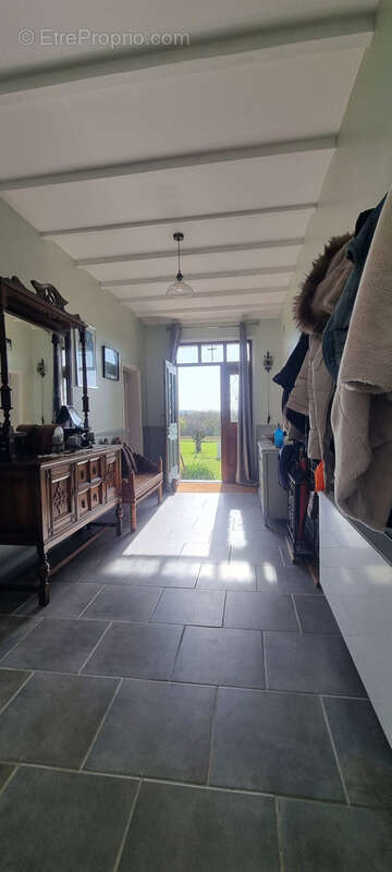 Maison à CASTELNAU-MONTRATIER