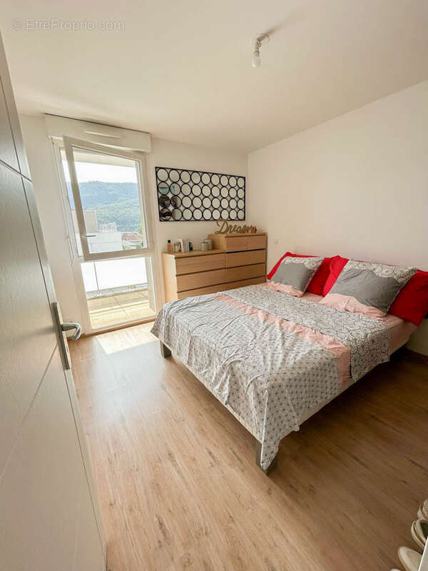 Appartement à QUINTAL