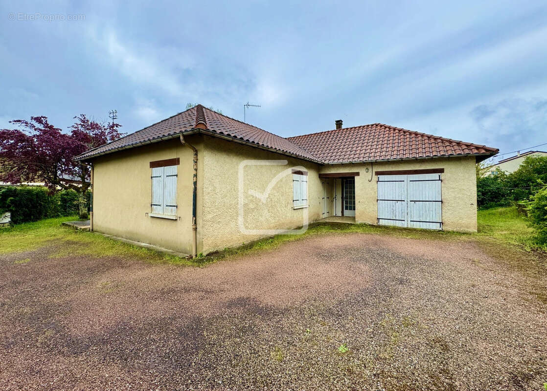 Maison à SARLAT-LA-CANEDA