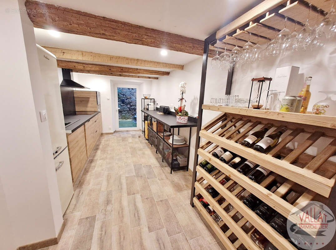 Maison à SAINT-THIBERY