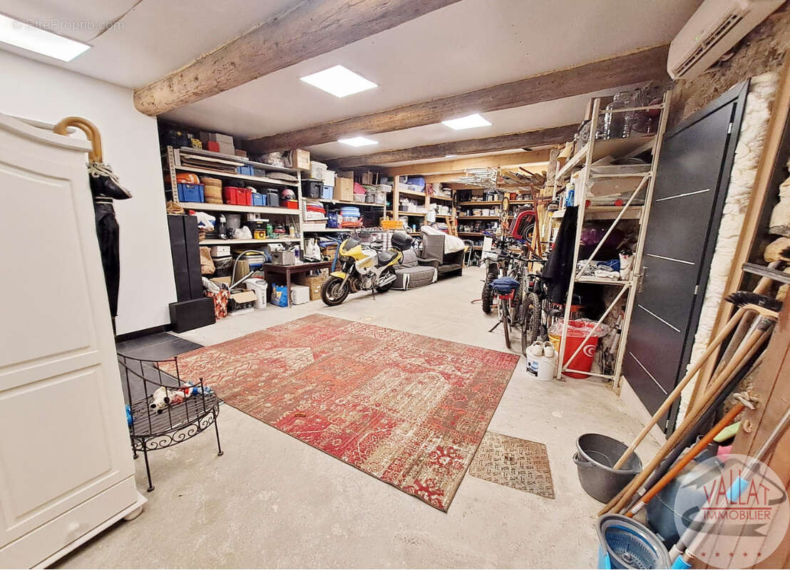 Maison à SAINT-THIBERY