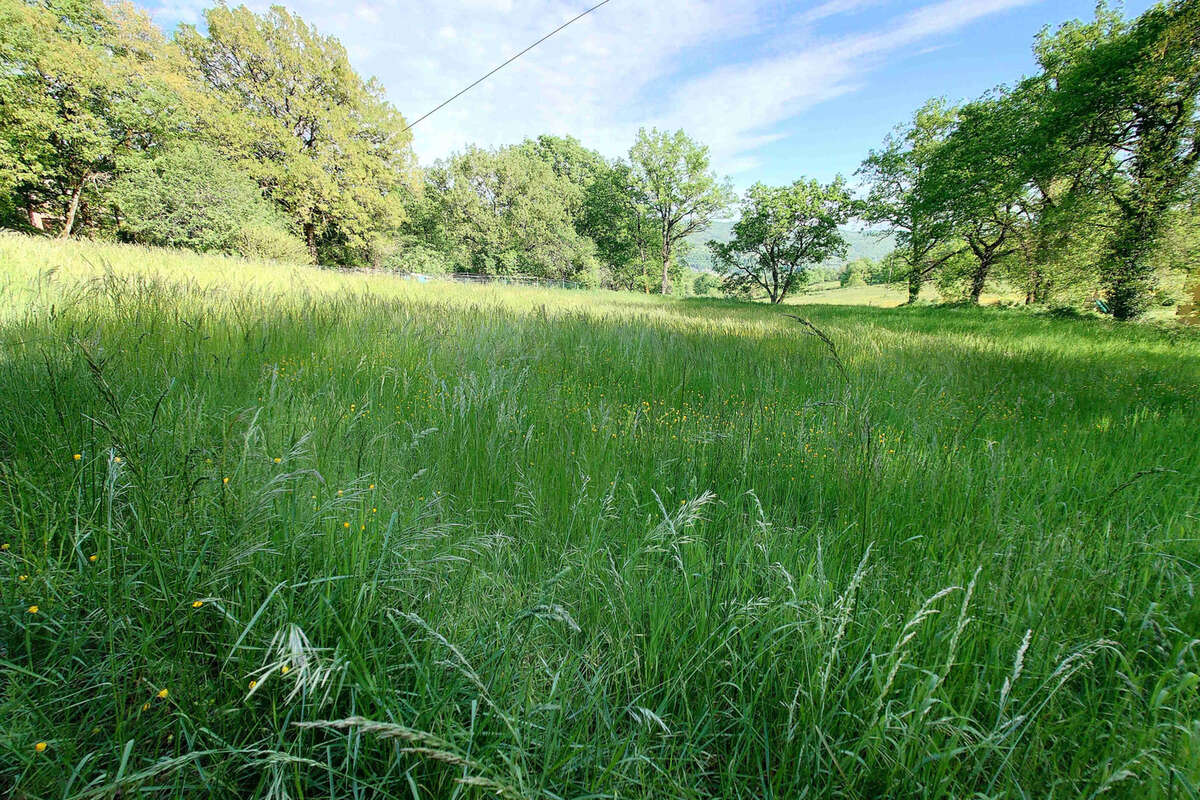 Terrain à VILLEFRANCHE-DE-ROUERGUE