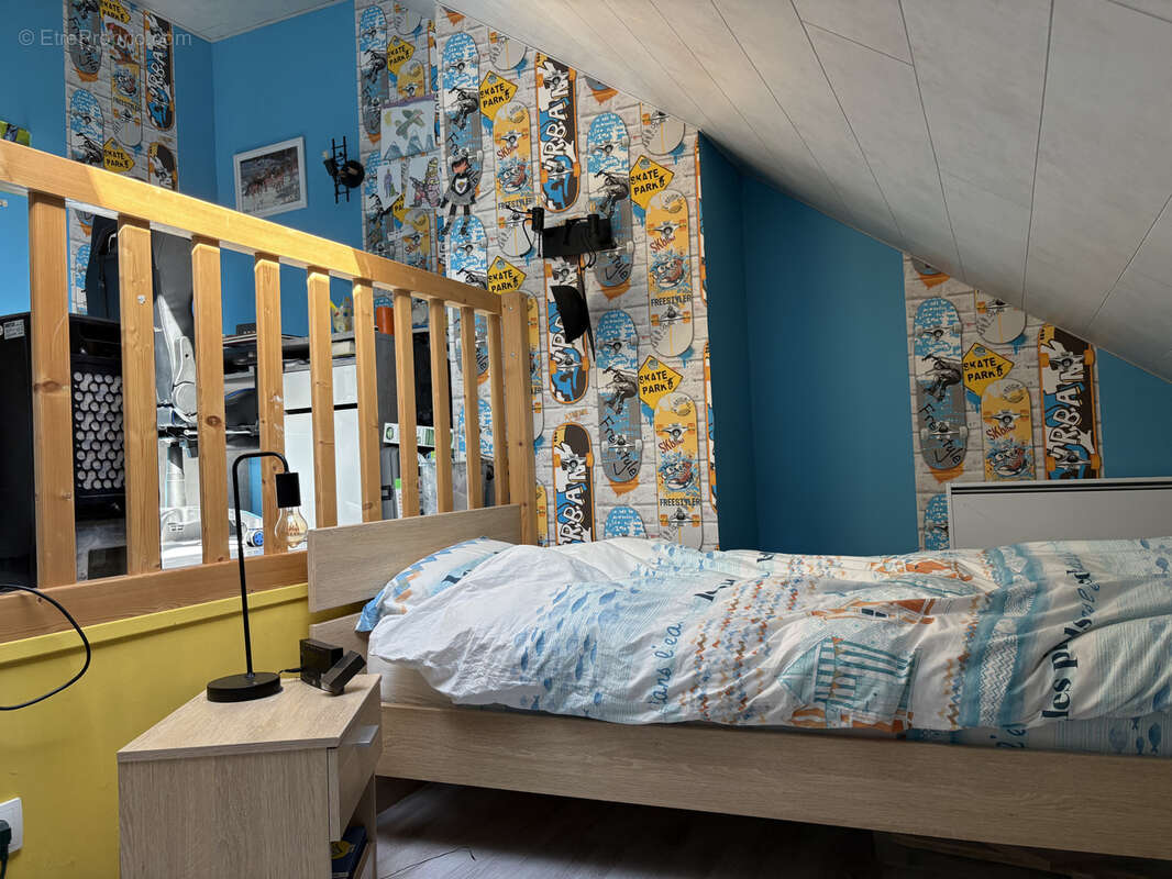 Maison à VERCEL-VILLEDIEU-LE-CAMP