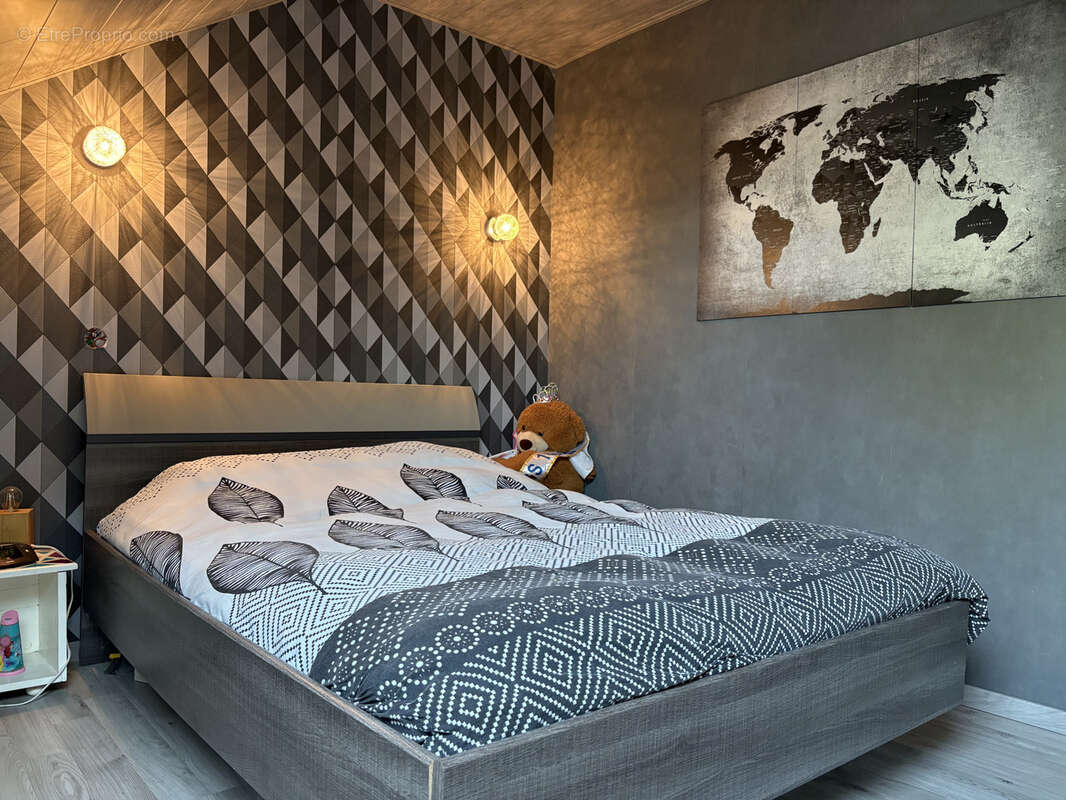 Maison à VERCEL-VILLEDIEU-LE-CAMP