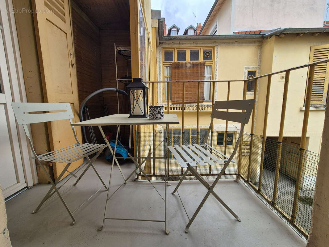 Appartement à VICHY