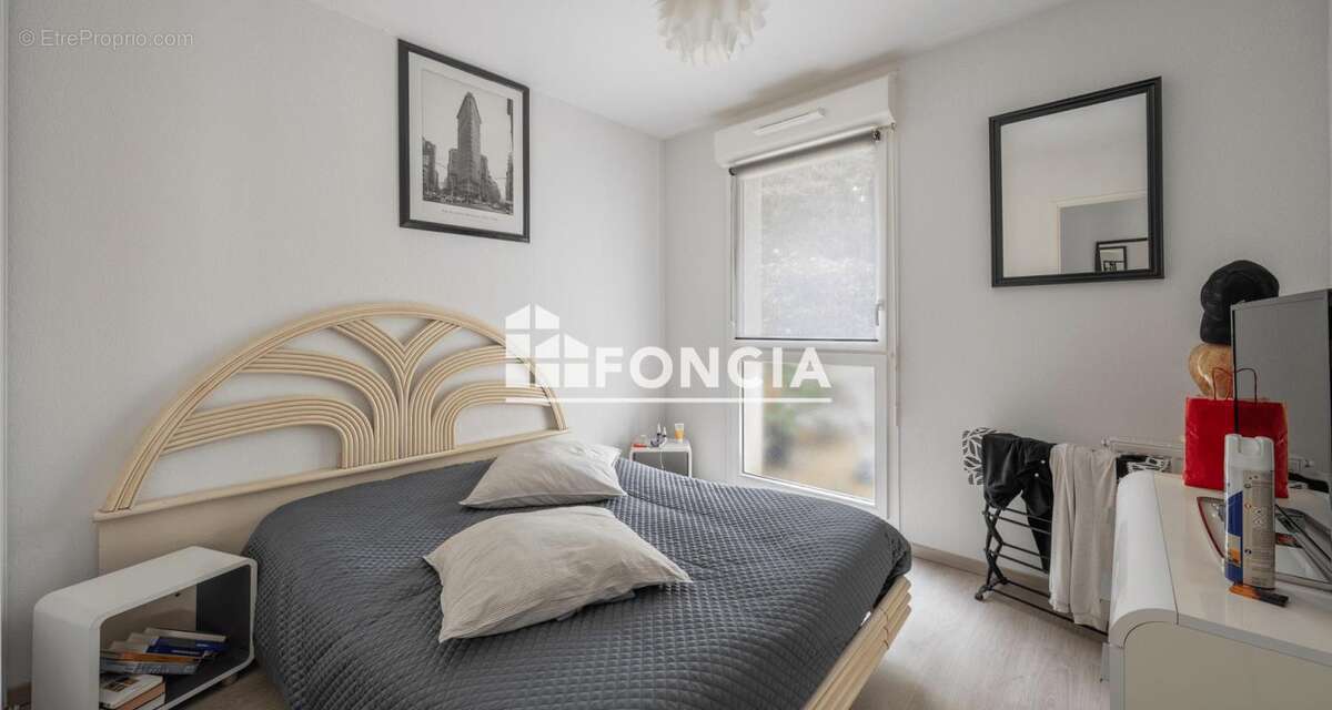 Appartement à PAREMPUYRE