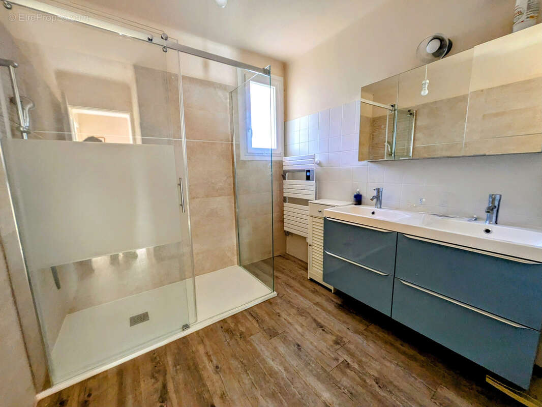 Appartement à SANARY-SUR-MER