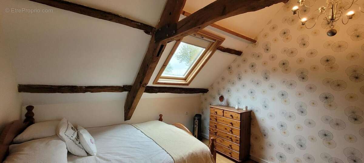 Maison à SAINT-MARTIN-DES-PRES