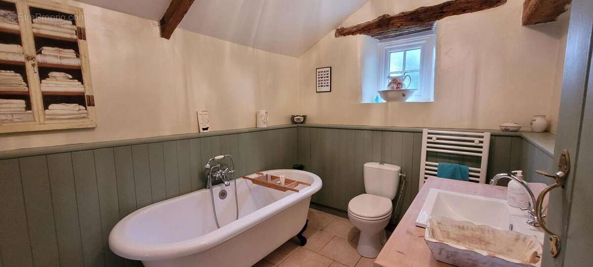 Maison à SAINT-MARTIN-DES-PRES