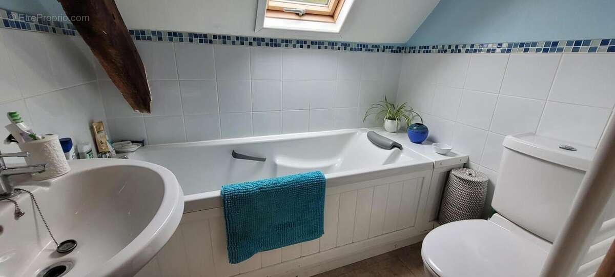 Maison à SAINT-MARTIN-DES-PRES