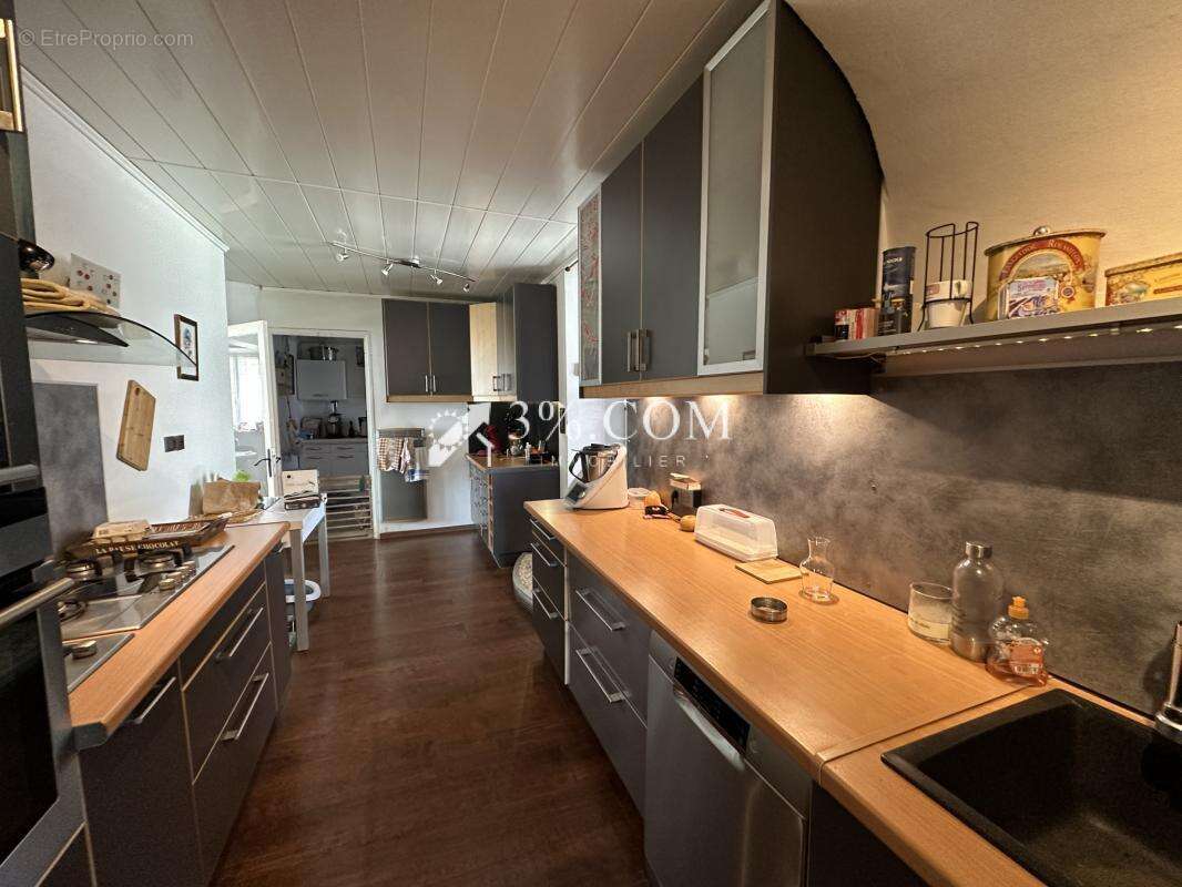 Maison à SAINT-HILAIRE-DE-BRETHMAS