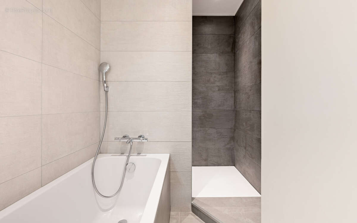 Appartement à LYON-6E