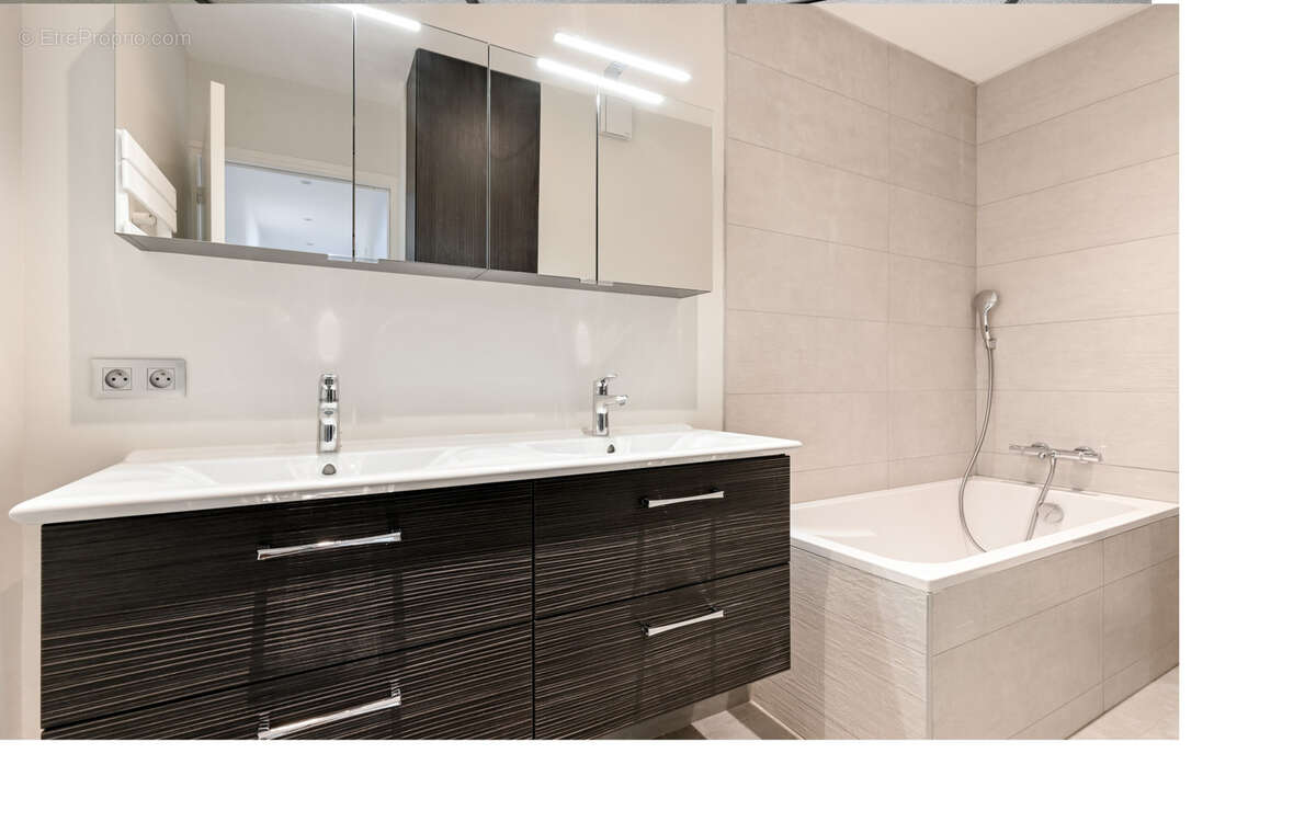 Appartement à LYON-6E