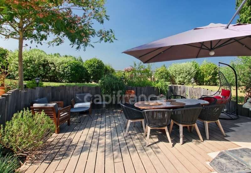 Maison à BRIIS-SOUS-FORGES