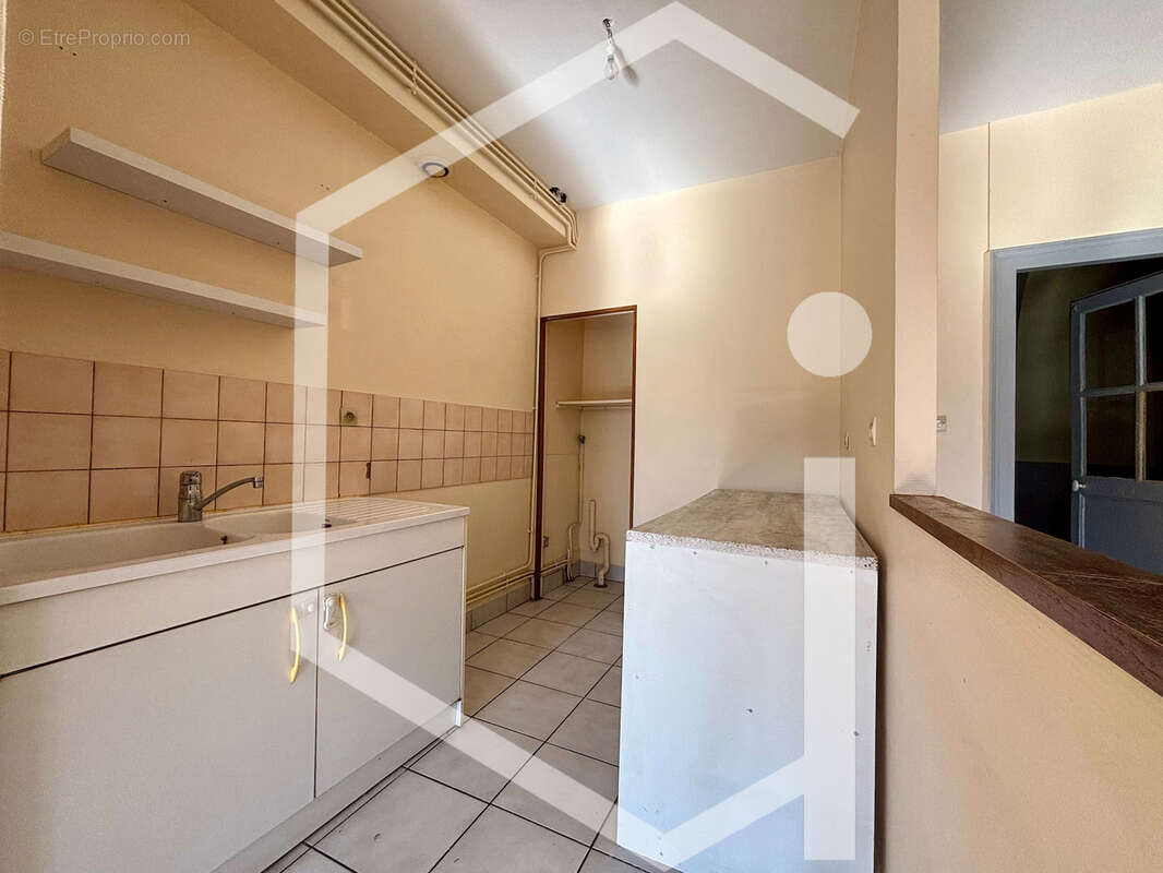 Appartement à COSNE-COURS-SUR-LOIRE