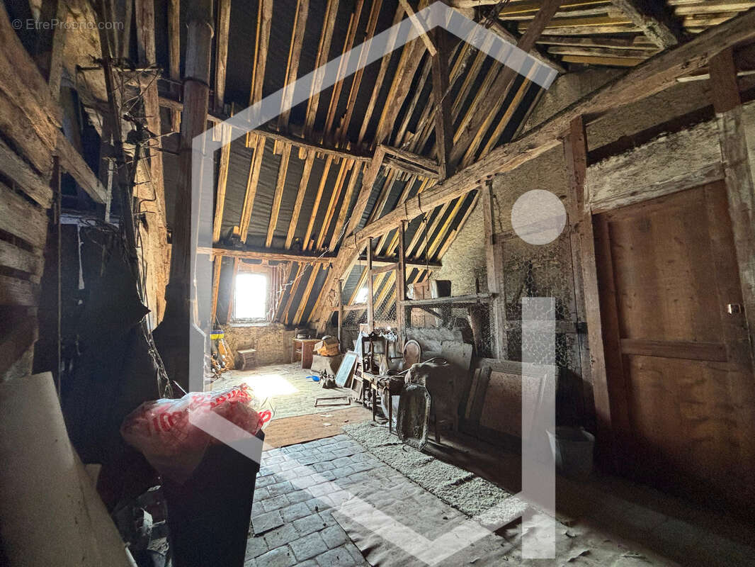 Appartement à COSNE-COURS-SUR-LOIRE