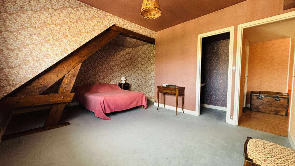 Maison à CLOYES-SUR-LE-LOIR