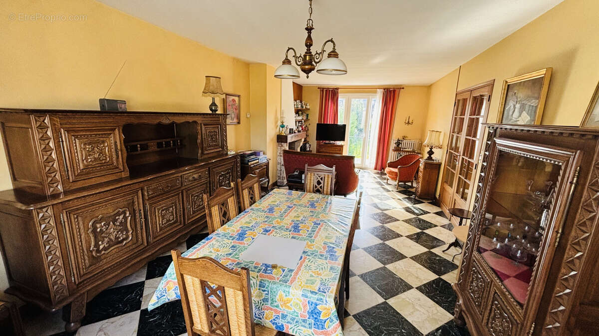 Maison à CLOYES-SUR-LE-LOIR