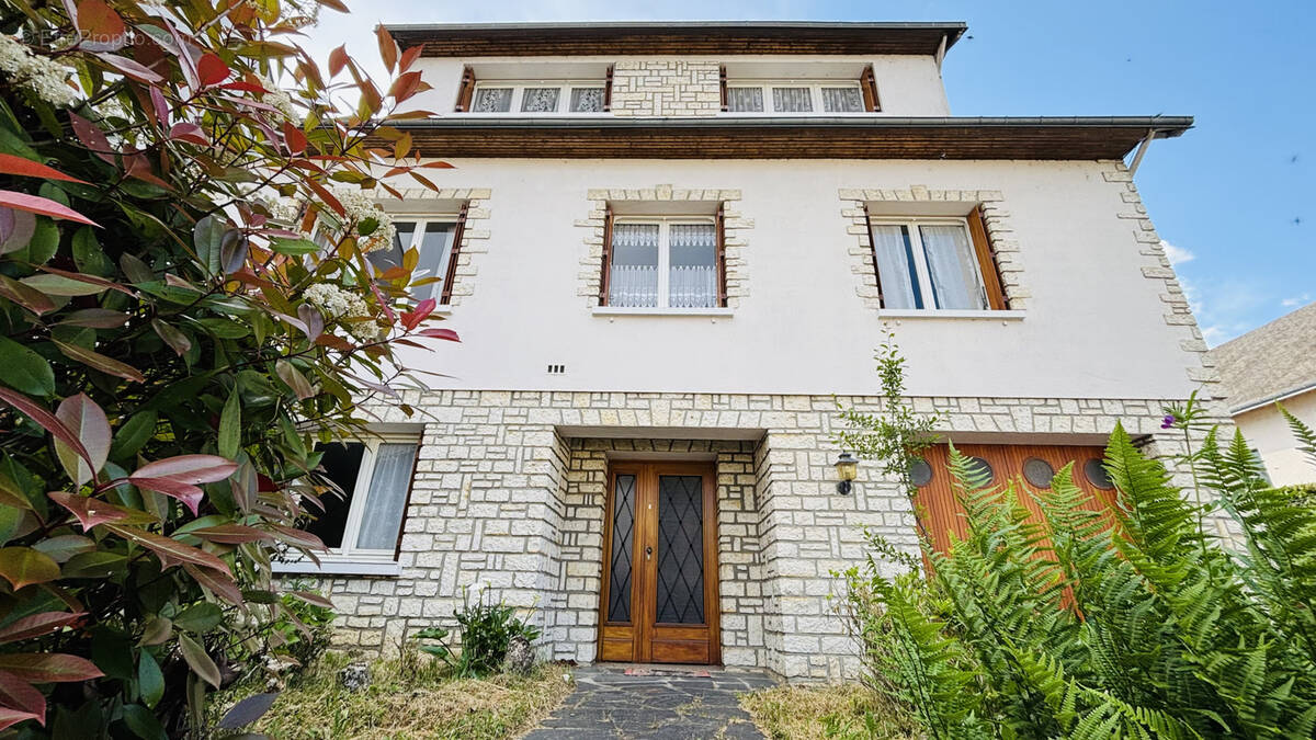 Maison à CLOYES-SUR-LE-LOIR