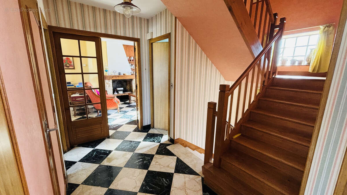 Maison à CLOYES-SUR-LE-LOIR