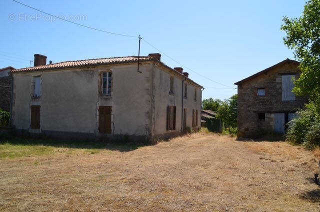 Maison à SAINTE-HERMINE