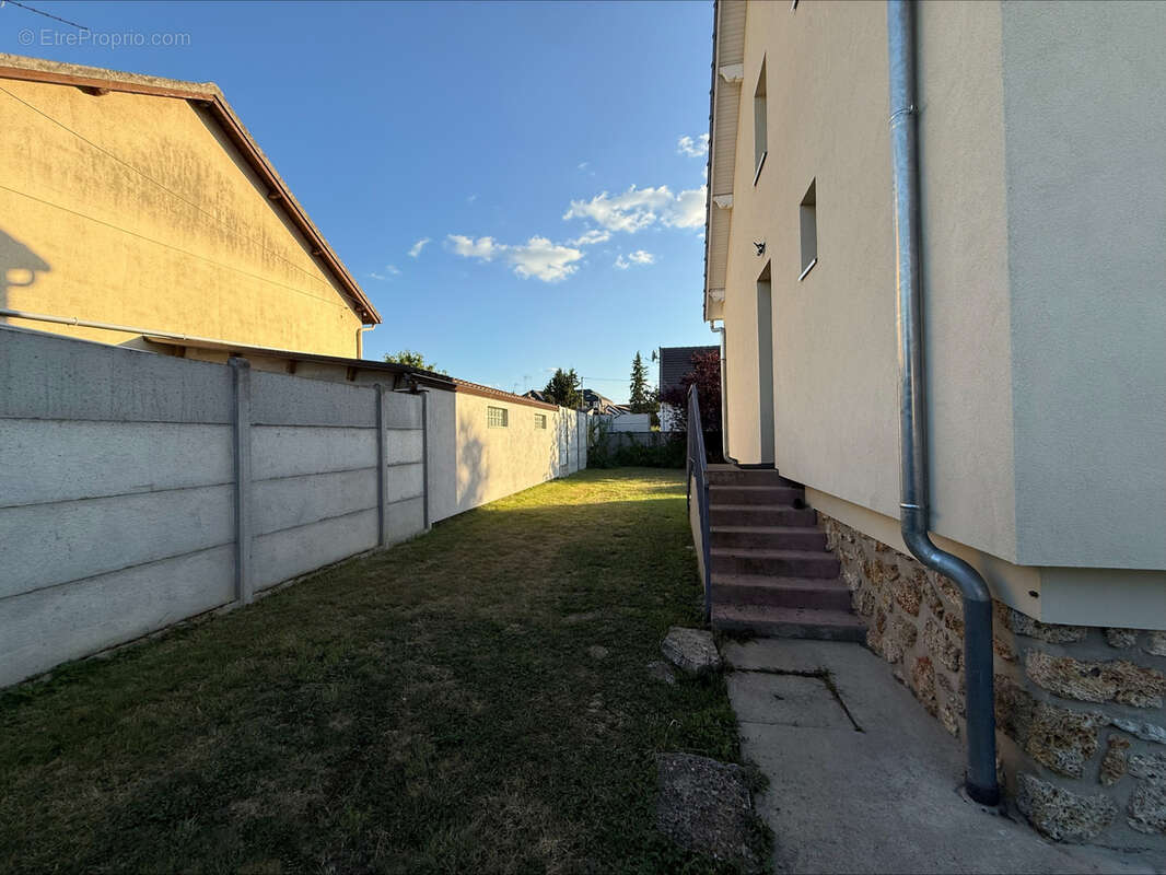 Maison à PONTAULT-COMBAULT