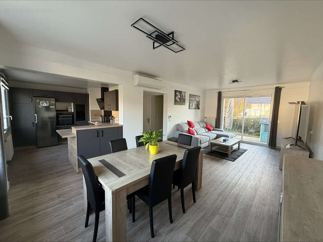 Maison à PONTAULT-COMBAULT