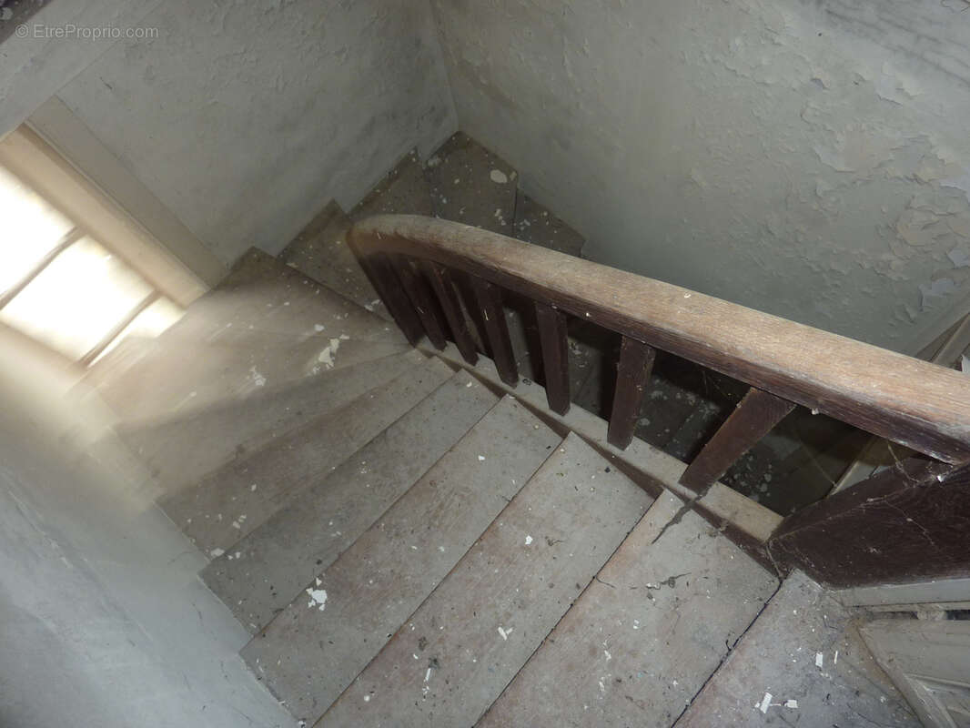 Maison à LA TRIMOUILLE