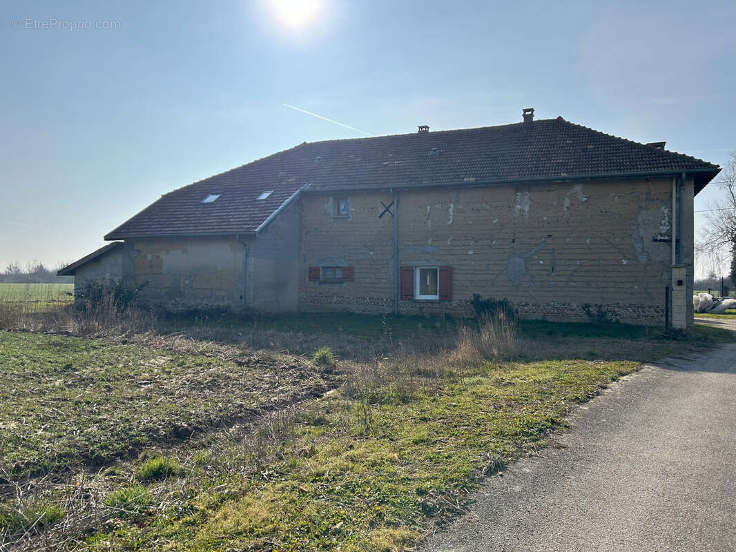 Maison à REVEL-TOURDAN