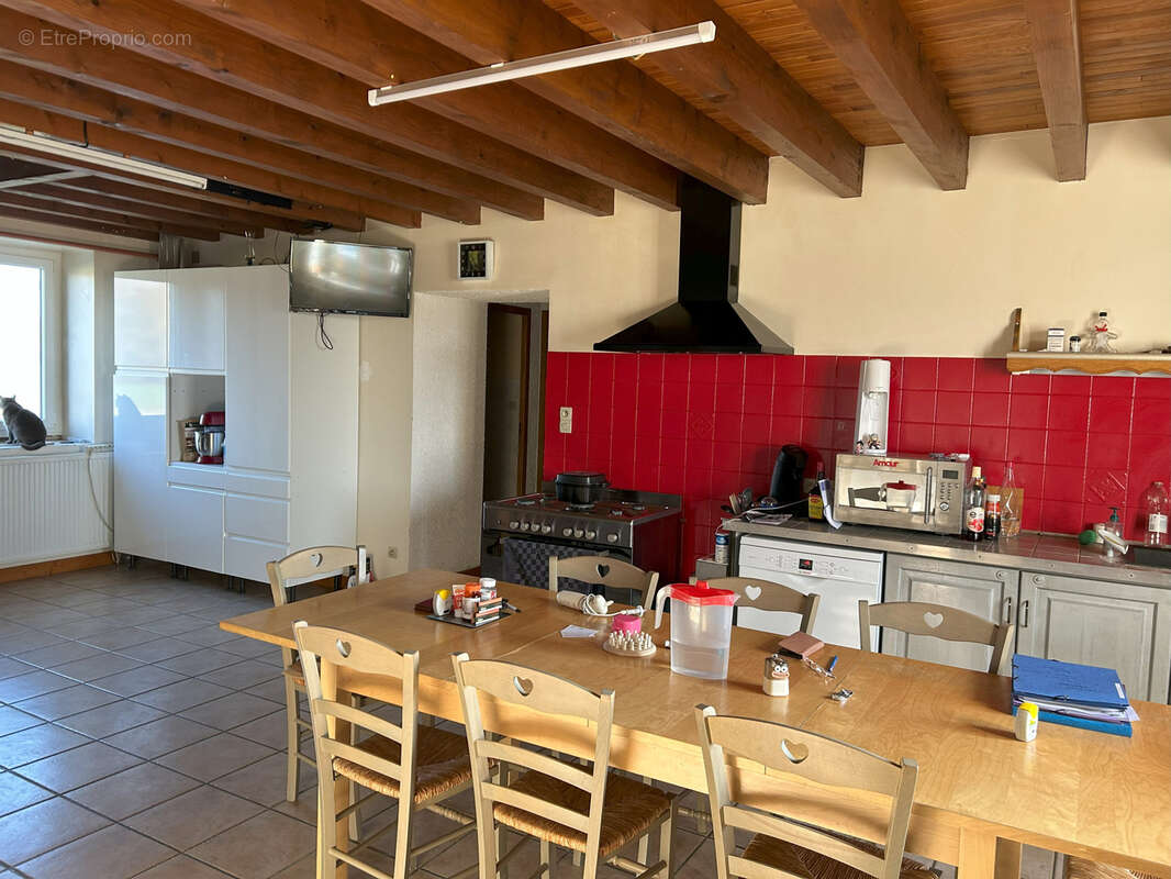 Maison à REVEL-TOURDAN