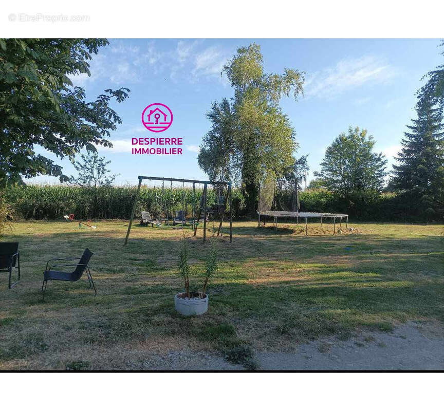 Maison à REVEL-TOURDAN