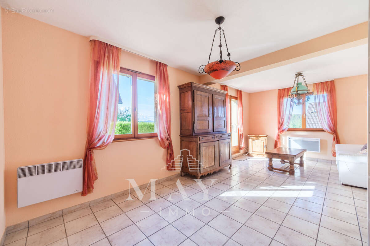 Maison à HENFLINGEN