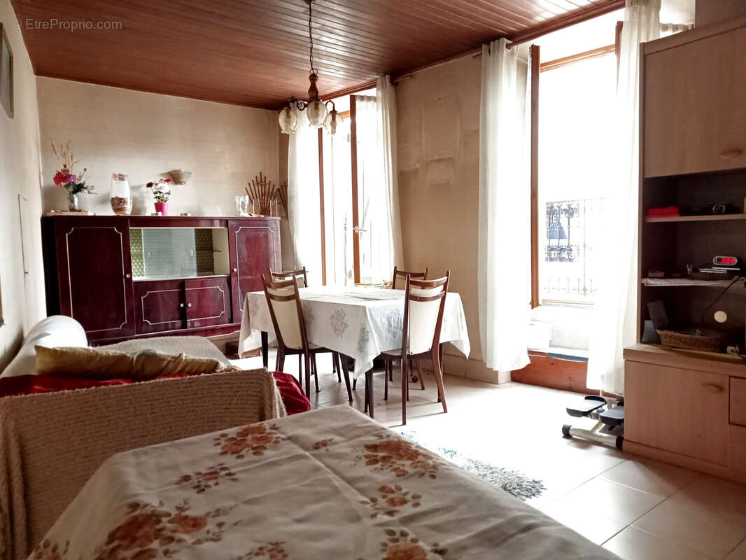 Maison à LA VOULTE-SUR-RHONE