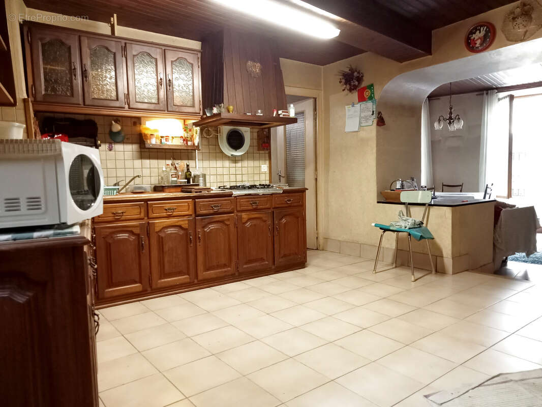 Maison à LA VOULTE-SUR-RHONE